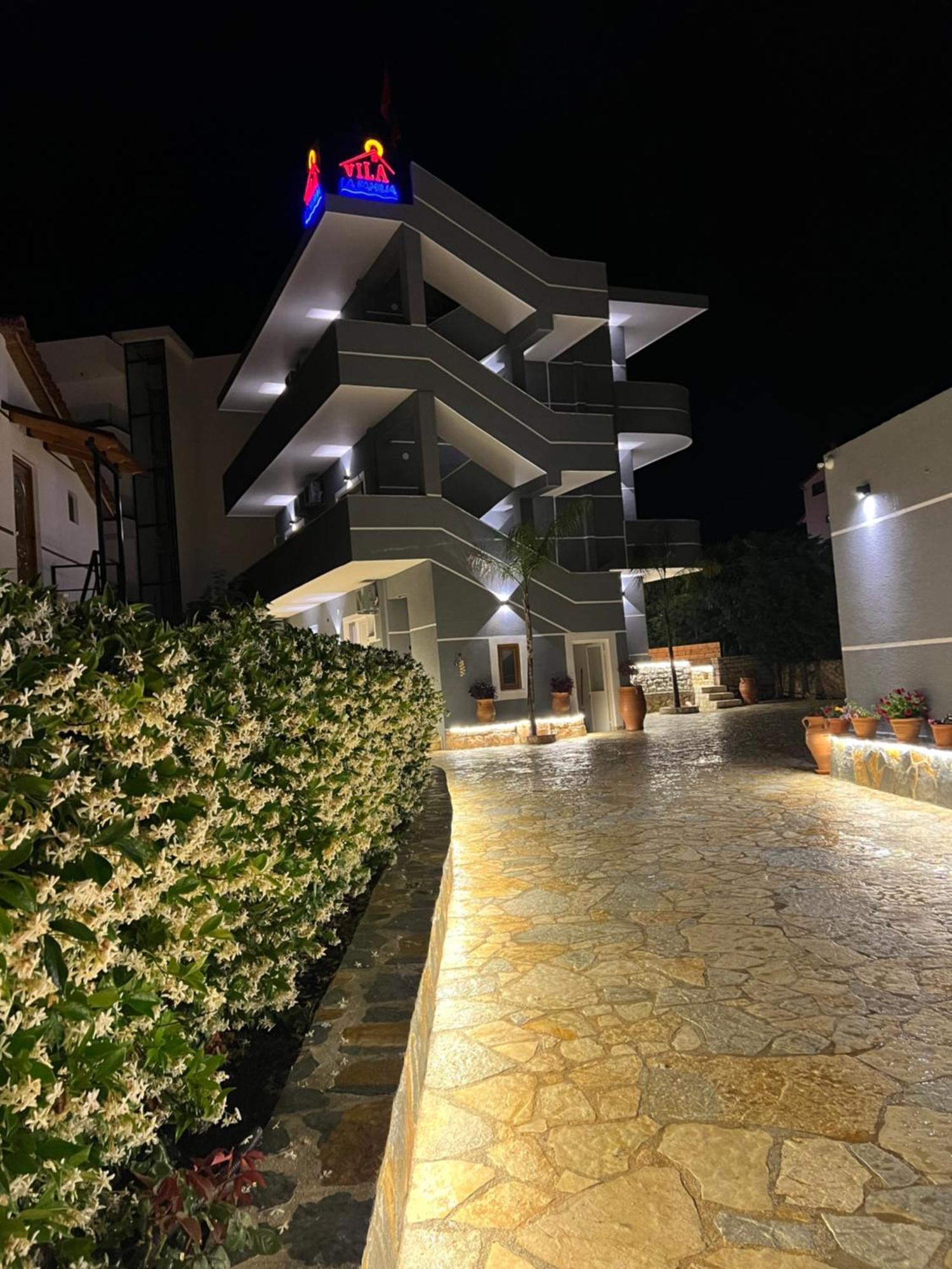 Vila La Familia Ksamil Extérieur photo
